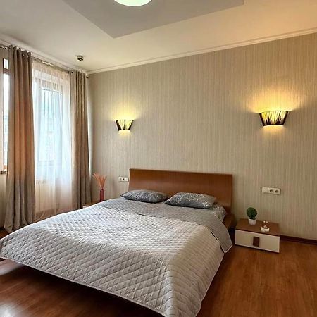 Mironositskaya 75 Apartment Харков Екстериор снимка
